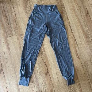 lululemon align joggers